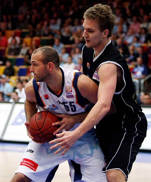 这对以快攻 这对以快攻