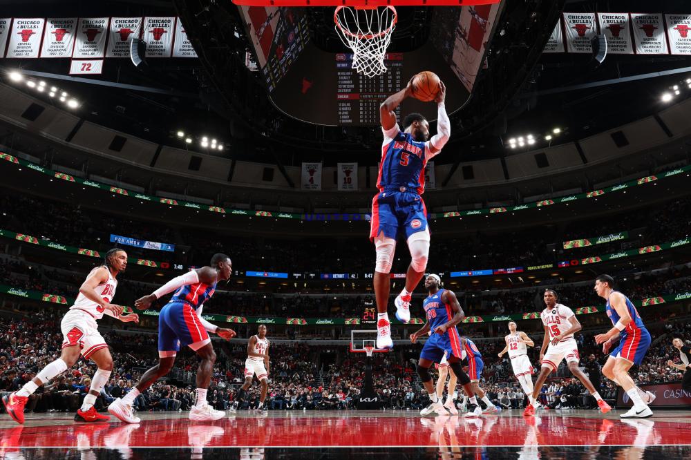 的进攻和防 的进攻和防